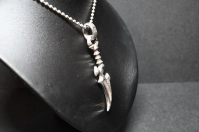 画像1: 銀吸血刃　ヴァンパイアダガーペンダント・Vampire Dagger Pendant（受注生産品・Built to Order Products）