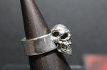 画像2: 銀幸髑髏輪　幸運骸Lucky  omen skull Ring・ラッキーオーメンスカルリング（受注生産品・Built-to-order products） (2)