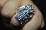 画像13: 銀麗刻牌髑髏輪　Queen of Hearts Judith Skull Ring （受注生産品・Built-to-order products） (13)