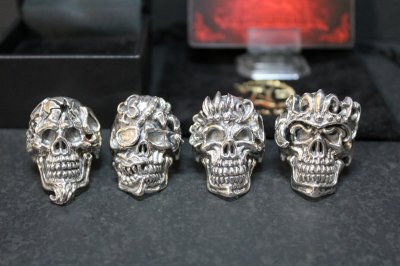 画像3: 銀覇刻牌髑髏輪　King of Diamonds Julius Caesar Skull Ring （受注生産品・Built-to-order products）