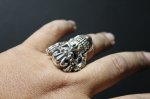 画像18: 銀覇刻牌髑髏輪　King of Diamonds Julius Caesar Skull Ring （受注生産品・Built-to-order products） (18)